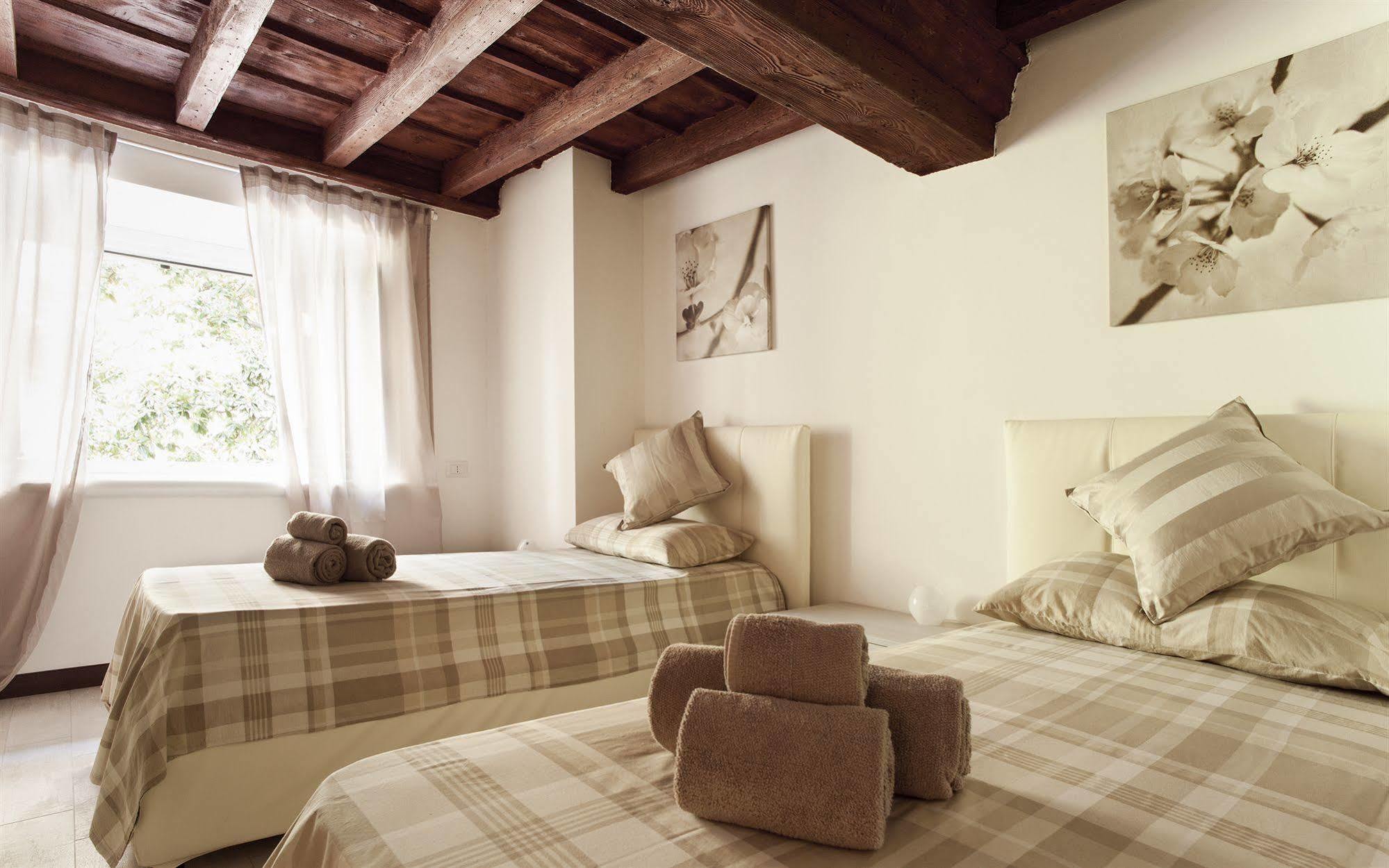 Apartamento Italianway-Borgospesso Milán Exterior foto